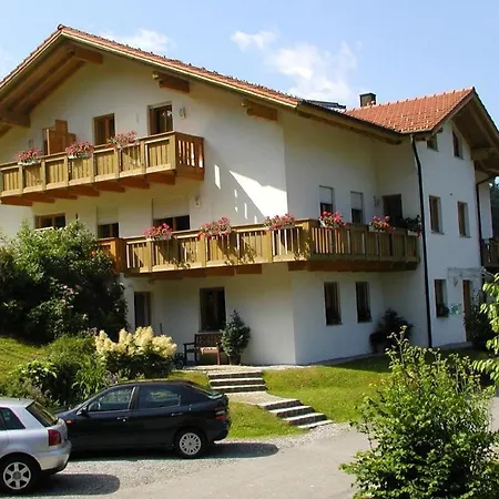 Apartmenthaus Fuerstenzeche * Lam